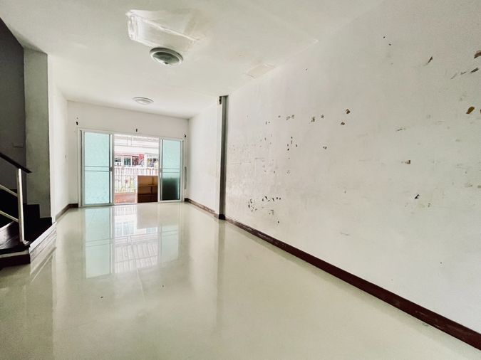 3-bed townhouse for sale, 120 sqm, 18 sq wah, Phanason Villa (Nimitmai)