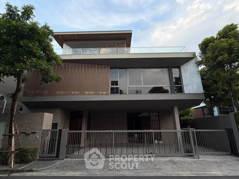 บ้าน 5 ห้องนอน 525 ตร.ม. ให้เช่า Artale Phatthanakarn-Thonglor (ID 3323173)