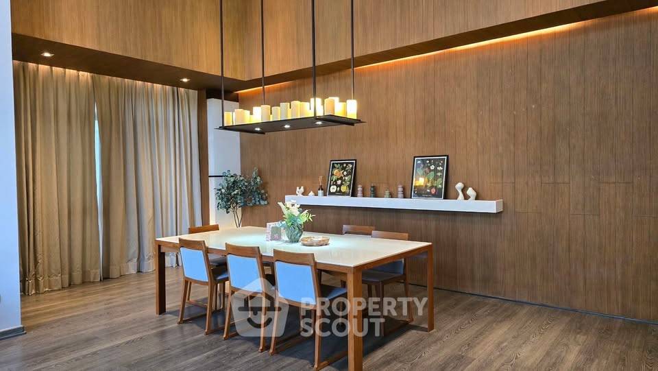 picture 90m To BTS Phloen Chit | 3-BR The Crest Ruamrudee (ID 3319815) - 11/18