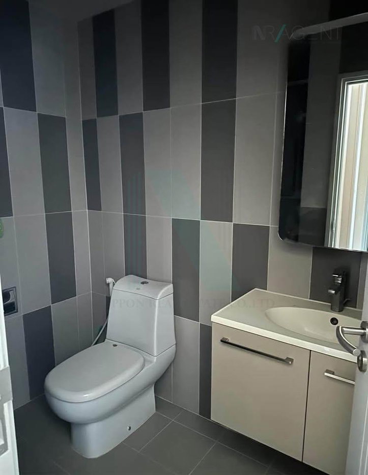 picture For Rent Condo ONYX PHAHOLYOTHIN Building 1, Floor 12,Studio, Room size 40 sqm - 4/8