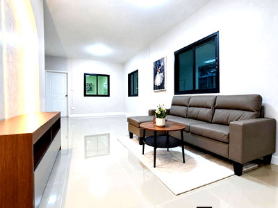Townhouses for sale วิทยาลัยการปกครอง : ⭐✨RH-213 Townhouse for Sale at Pruksa 64/2, Rangsit Khlong 3 ✨⭐