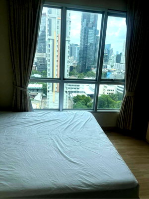 เช่าคอนโด BTS เซนต์หลุยส์ : Life @ Sathorn 10 (ไลฟ์ แอท สาทร 10) (1bed1bath 36sqm)