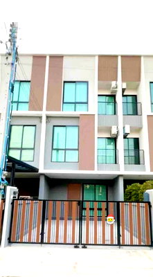 เช่าทาวน์โฮม ม.รังสิต : 🏡 ให้เช่า Townhome 3 ชั้น NUE Connex House Don Mueang 4 ห้องนอน 4 ห้องน้ำ บ้านทำเลดี โซนหน้า Clubhouse