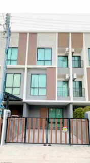 รูปภาพ 🏡 ให้เช่า Townhome 3 ชั้น NUE Connex House Don Mueang 4 ห้องนอน 4 ห้องน้ำ บ้านทำเลดี โซนหน้า Clubhouse