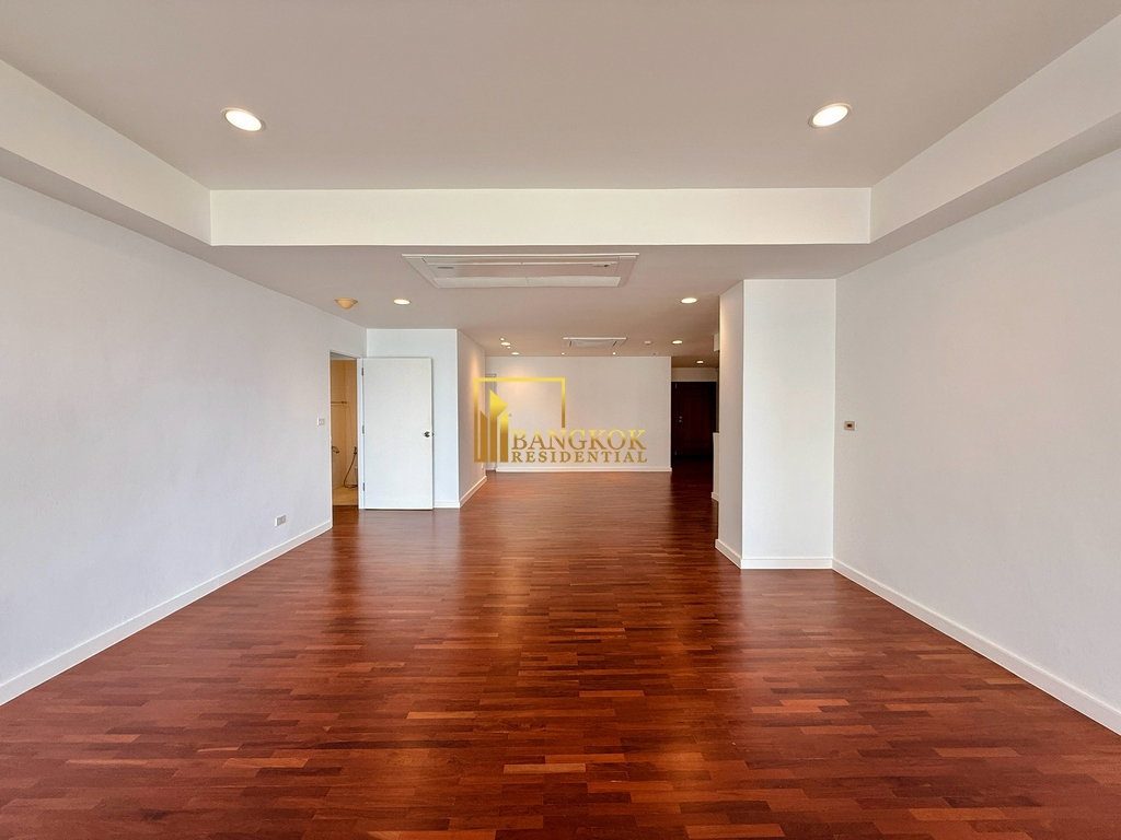 picture La Cascade | Very Spacious 4 Bed Condo For Rent in Ekkamai - BR16379CD - 3/39
