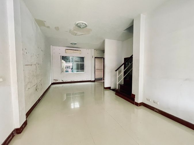 3-bed townhouse for sale, 120 sqm, 18 sq wah, Phanason Villa (Nimitmai)