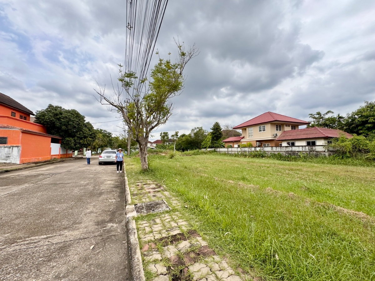 รูป ขายที่ดินหมู่บ้านกฤษดานคร 20  ปิ่นเกล้า-พุทธมณฑลสาย2  - รูปที่ 2/4