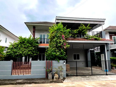 บ้านเดี่ยว กาดฝรั่ง วิลเลจ  : ขายบ้านเดี่ยว ในโครงการแสนสราญ ModChic หางดง-เชียงใหม่ ใกล้พืชสวนโลก (H593) T.0946511456