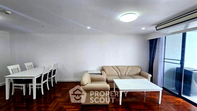 Condos for rent : Spacious 2-BR 91 Sqm At Acadamia Grand Tower Near BTS Phrom Phong (ID 993908)