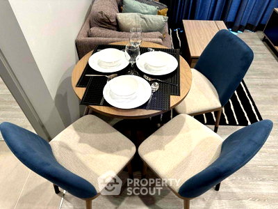 Condos for rent : 2-BR Condo For Rent At XT Ekkamai Near BTS Thong Lor (ID 2999500)