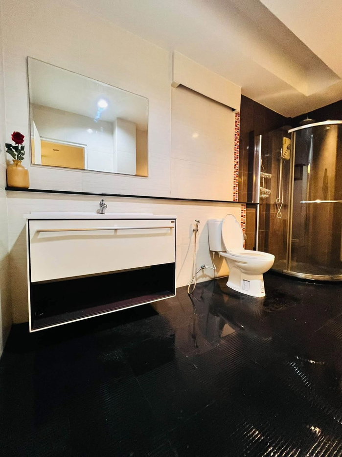 รูป 🏡เช่า / ขาย บ้านเดี่ยว 2 ชั้น สไตล์รีสอร์ต ริมบึง หมู่บ้านมณียา ซอย 10 3 ห้องนอน 3 ห้องน้ำ ถนนประดิษฐ์มนูธรรม – เลียบทางด่วนรามอินทรา - รูปที่ 11/19