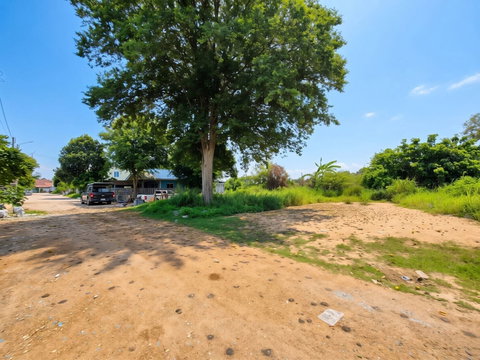 EastLand for Sale Nong Pla Lai East Pattaya