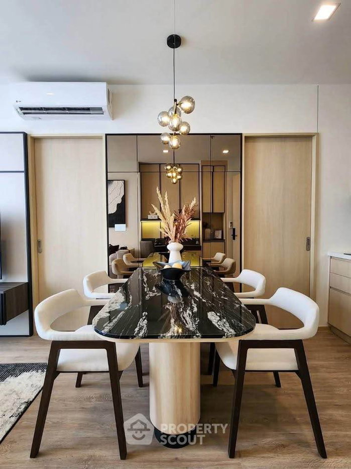 picture High-Floor 1-BR At Noble State 39 Near BTS Phrom Phong (ID 3332139) - 7/9