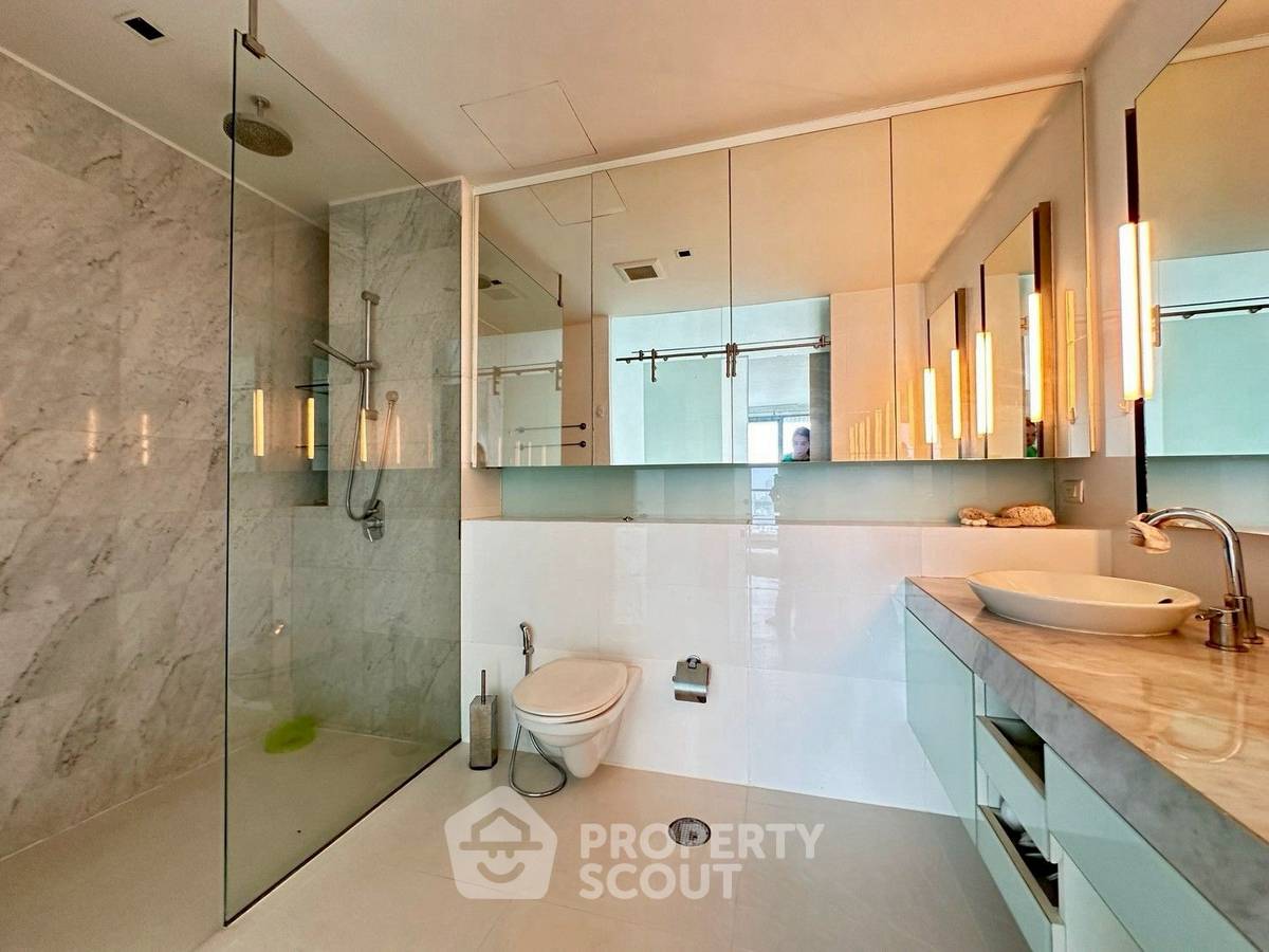 รูป ห้อง 3 ห้องนอน ชั้น 28 ขนาด 236 ตร.ม. The Lakes Bangkok ใกล้ BTS Asoke (ID 2713889) - รูปที่ 16/16