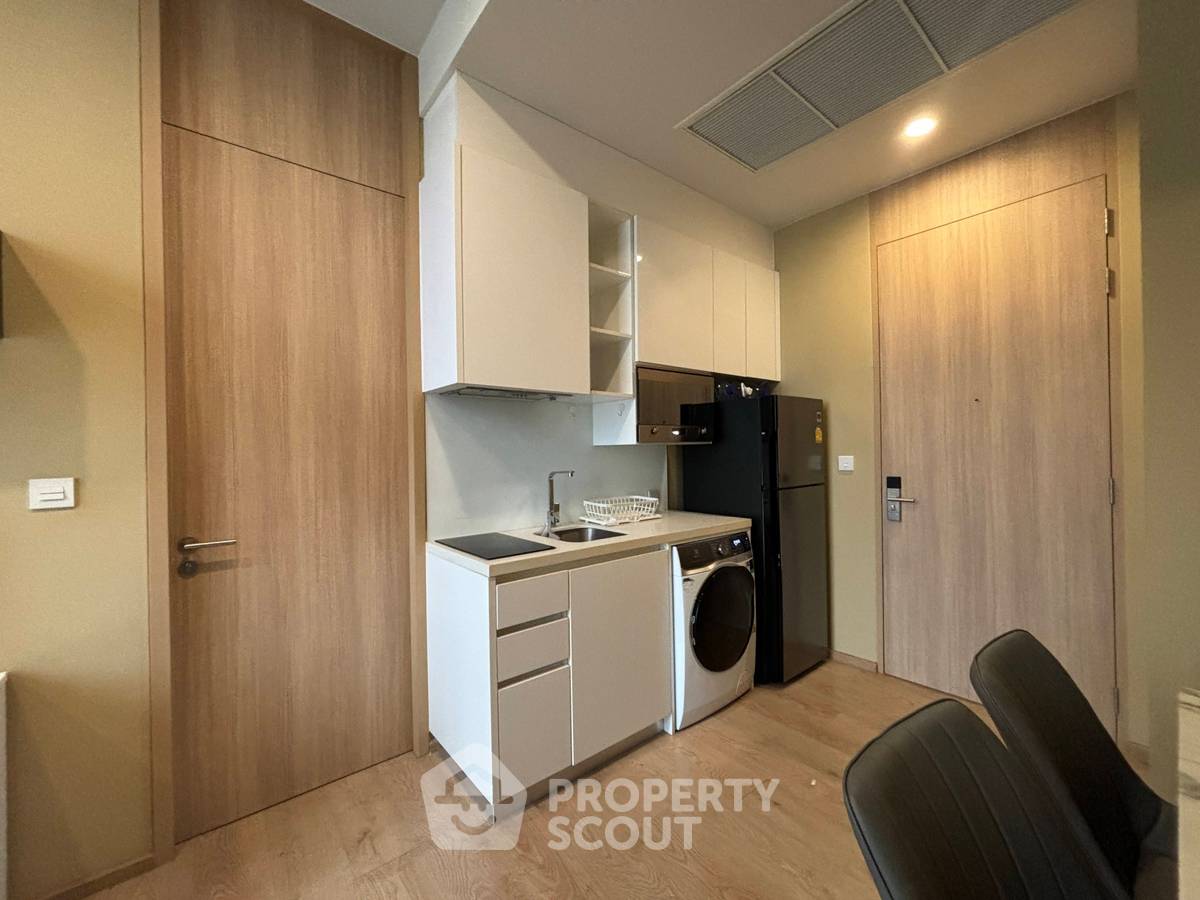 รูป คอนโด 1-ห้องนอน ที่ โนเบิล บีอี ไนน์ทีน สุขุมวิท ใกล้ BTS นานา (ID 3012114) - รูปที่ 3/8