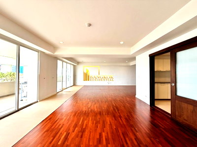 คอนโดให้เช่า : La Cascade | Very Spacious 4 Bed Condo For Rent in Ekkamai - BR16379CD