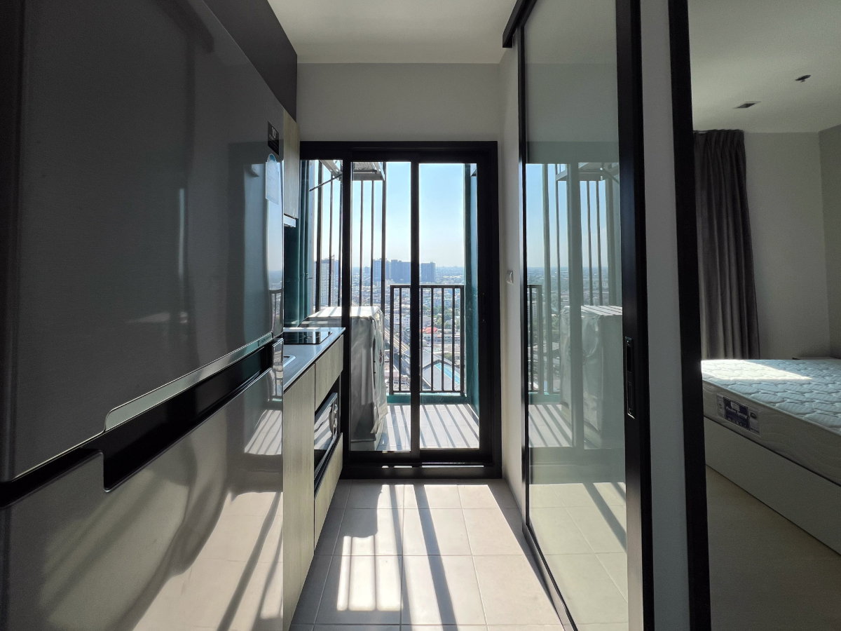 picture Hot Listing! The Base Phetkasem | 120m to MRT, Extensive Facilities, Ready to Move In - 8/12