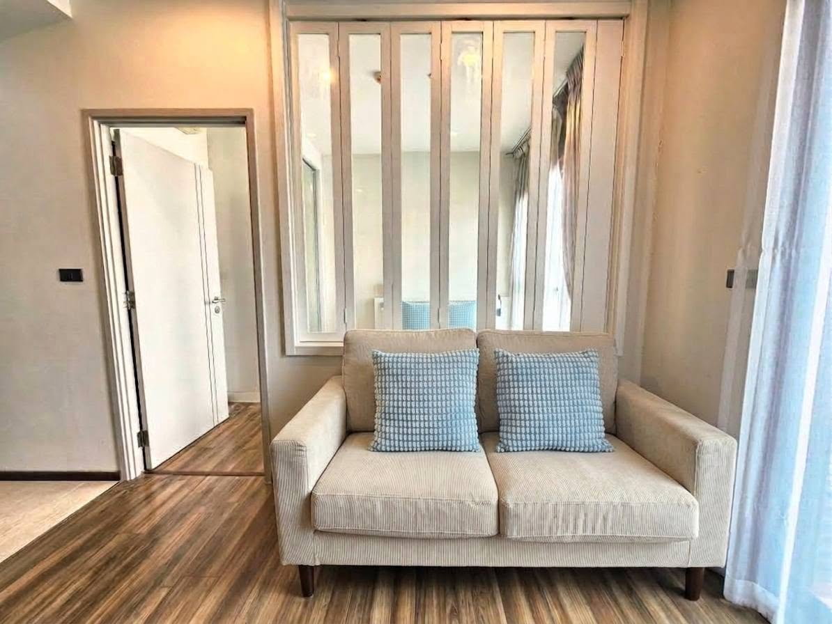 picture Wyne Sukhumvit | 1BR 33 SQ.M. | 15F | Near BTS Phra Khanong | 18K - 2/11
