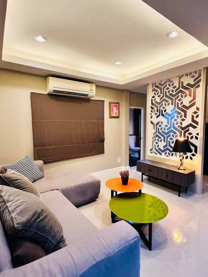 รูป 🏡เช่า / ขาย บ้านเดี่ยว 2 ชั้น สไตล์รีสอร์ต ริมบึง หมู่บ้านมณียา ซอย 10 3 ห้องนอน 3 ห้องน้ำ ถนนประดิษฐ์มนูธรรม – เลียบทางด่วนรามอินทรา - รูปที่ 3/19