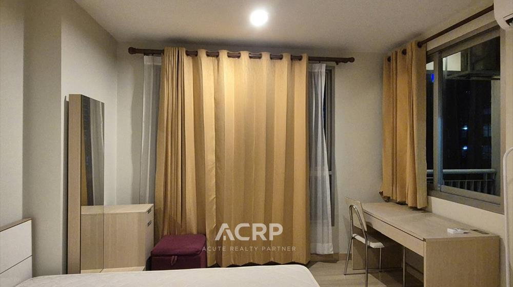 picture Life @ Sathorn for rent The unit provides1 bedroom, 40 sq.m. - 8/10