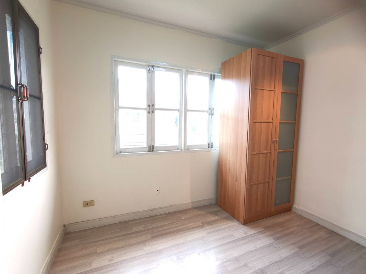 รูป ขายบ้านเดี่ยวชัยพฤกษ์ ทวีวัฒนา (เลียบคลองทวีวัฒนา) 𝟱6.7ตร.วา |180 ตร.ม. แบบ 4 ห้องนอน 3 ห้องน้ำ เพียง 4.65 ล้าน สนใจทักไลน์: minniemah - รูปที่ 26/29