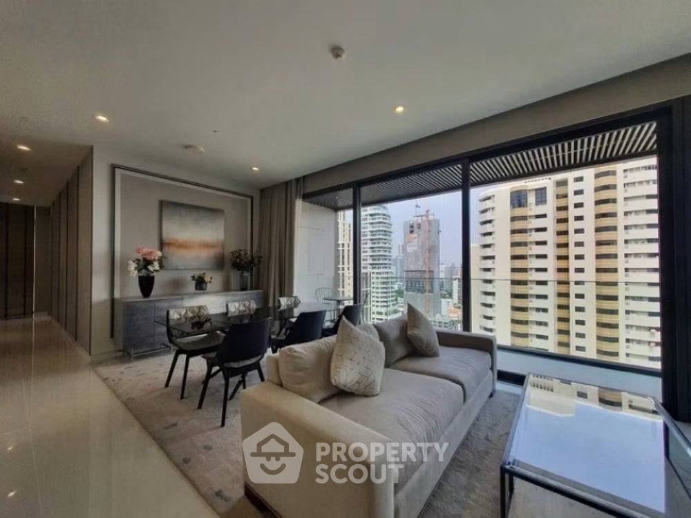 รูป ใกล้ BTS พร้อมพงษ์ 100 ม. 2 ห้องนอน ชั้นสูง Vittorio Sukhumvit 39 (ID 3074326) - รูปที่ 3/10