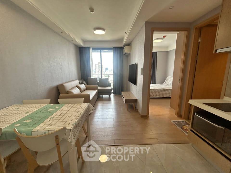 รูป คอนโด 1-ห้องนอน ที่ รีเกิล สาทร - นราธิวาส ใกล้ ถนนนราธิวาสราชนครินทร์ (ID 3332399) - รูปที่ 1/19