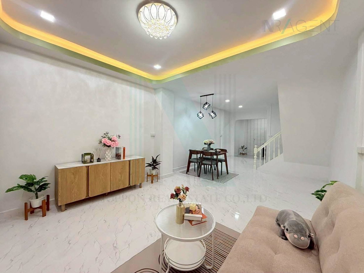 รูป 📌 ขายทาวน์เฮาส์ โครงการ สินธานี 3 2 ชั้น 2 ห้องนอน 2 ห้องน้ำ - รูปที่ 4/8