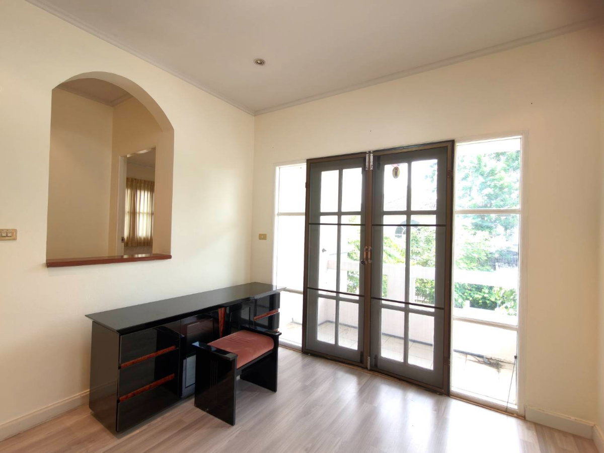 รูป ขายบ้านเดี่ยวชัยพฤกษ์ ทวีวัฒนา (เลียบคลองทวีวัฒนา) 𝟱6.7ตร.วา |180 ตร.ม. แบบ 4 ห้องนอน 3 ห้องน้ำ เพียง 4.65 ล้าน สนใจทักไลน์: minniemah - รูปที่ 20/29