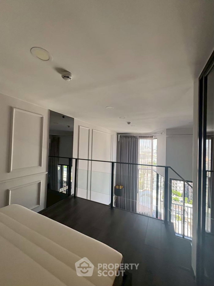 picture 15th-Floor 1-BR Knightsbridge Space Ratchayothin Near BTS Ratchayothin (ID 3080486) - 7/12
