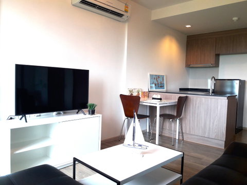 ให้เช่าคอนโดเรน ชะอำ-หัวหิน ห้องกว้าง แต่งสวยโปร่ง พร้อมเฟอร์ ใกล้หาด 100 ม. วิวเขาล้อมรอบสวยร่มรื่น