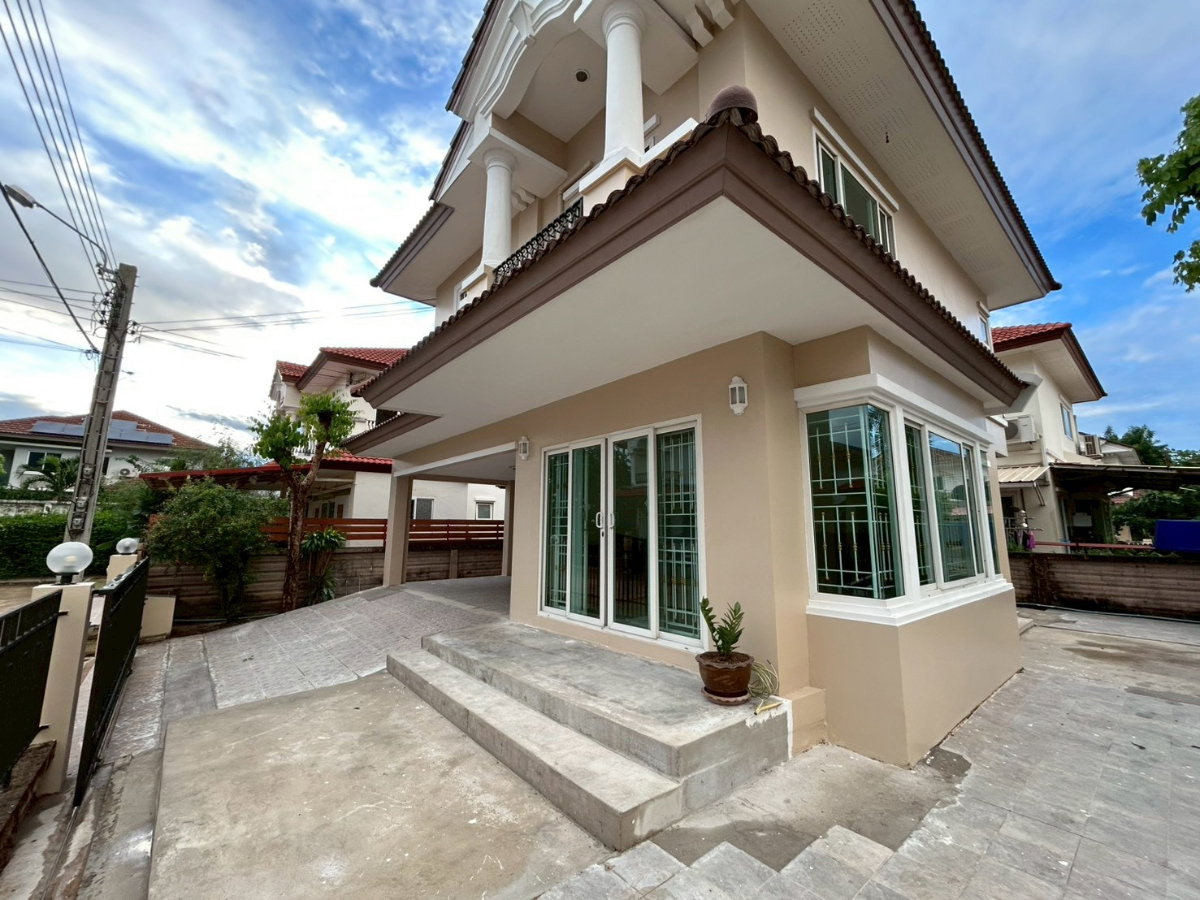 รูป ให้เช่า บ้านเดี่ยว 2 ชั้น เดอะ แกรนด์ วงแหวน-ประชาอุทิศ 52 ตรว 3 นอน 3 น้ำ 22000 บาท - รูปที่ 2/13