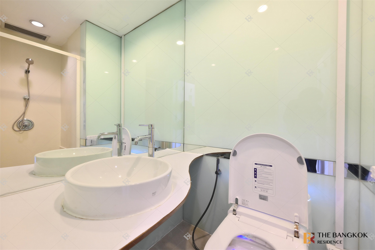 picture Luxury Unit, Ready for You Without the Wait Langsuan Ville near BTS Ratchadamri - 5/10