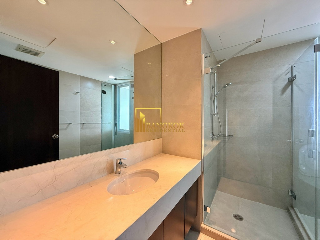 picture La Cascade | Very Spacious 4 Bed Condo For Rent in Ekkamai - BR16379CD - 17/39