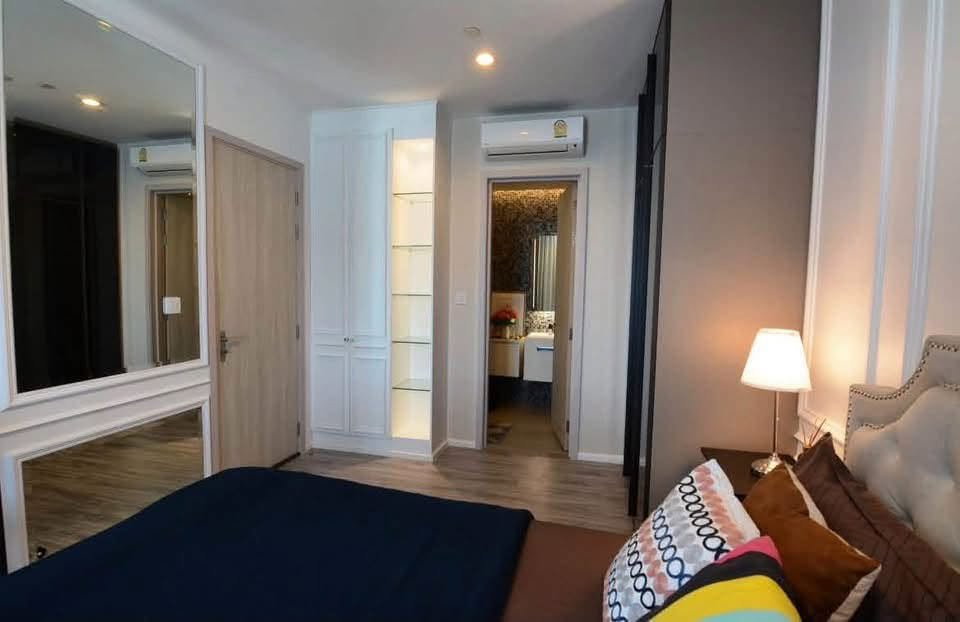 picture Condo for Rent at 333 Riverside (C6909025) - 1/10