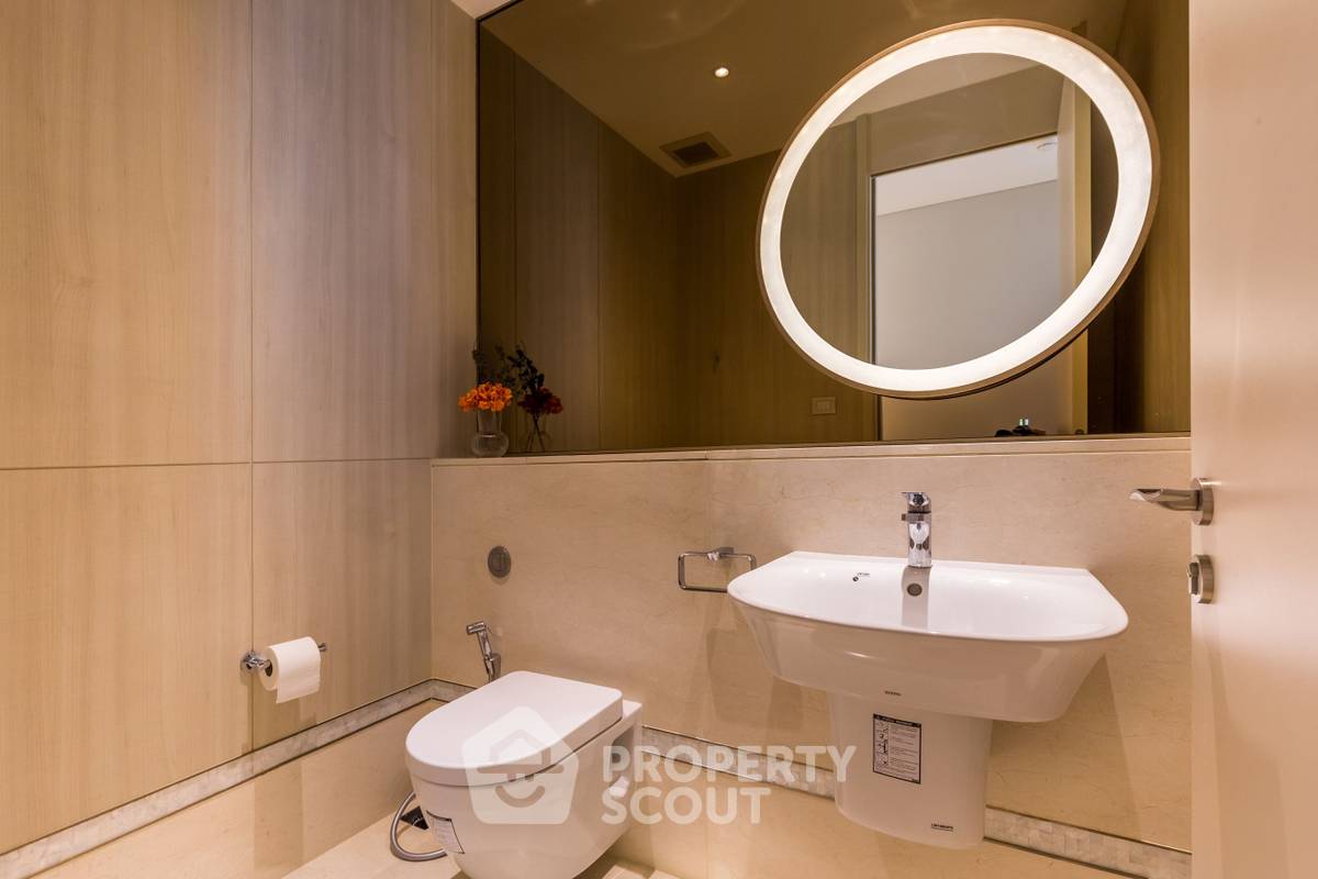 picture 2-BR Condo at Baan Sindhorn near BTS Ratchadamri (ID 3032894) - 14/19