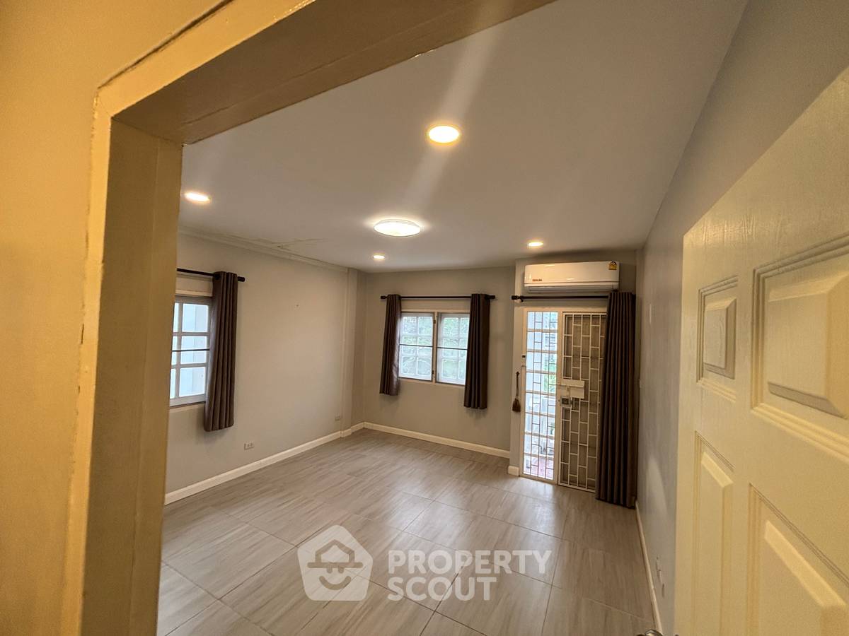 รูป บ้าน 2 ห้องนอน ในหนองแก หัวหิน ประจวบคีรีขันธ์ (ID 3329172) - รูปที่ 7/9