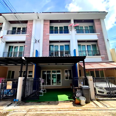 Townhouses for rent วิทยาลัยเสนาธิการทหาร : 🏡✨ TOWNHOME FOR RENT | Baan Klang Muang S-Sense Rama 9–Ladprao
📍 Soi Pradit Manutham 3
💰 THB 35,000/month
🔑 Ready to move in