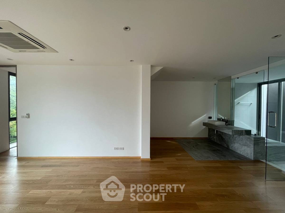 รูป ทาวน์เฮ้าส์ 3-ห้องนอน ที่ เทพา รามคำแหง 118 ใน สะพานสูง (ID 3329495) - รูปที่ 6/10