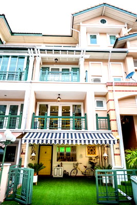 Townhouses for rent Bangkok : 🏡✨ LUXURY TOWNHOME FOR RENT | The Citrine @SabaiSpace (K236)
📍 Near Central EastVille
💰 THB 89,000/month
🔑 Fully furnished & ready to move
