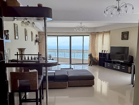 1 Bedroom Condo for Sale Metro Jomtien Condotel Sea View