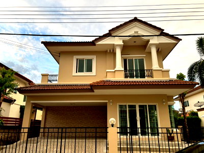 Houses for rent King Mongkut University Of Technology Thonburi : 2-Storey Detached House for Rent: The Grand Wongwaen - Pracha Uthit | 52 Sq. Wah | 3 Bedrooms, 3 Bathrooms | 22,000 Baht