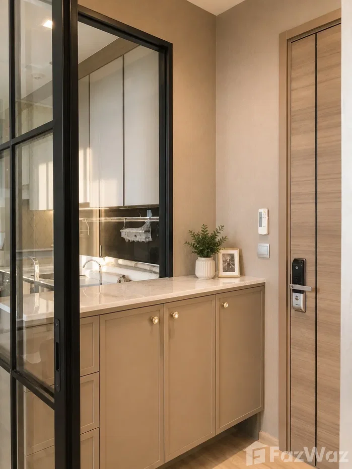 picture The Line Phahon–Pradipat Special 3.5-metre-high ceiling 6795405 - 9/11