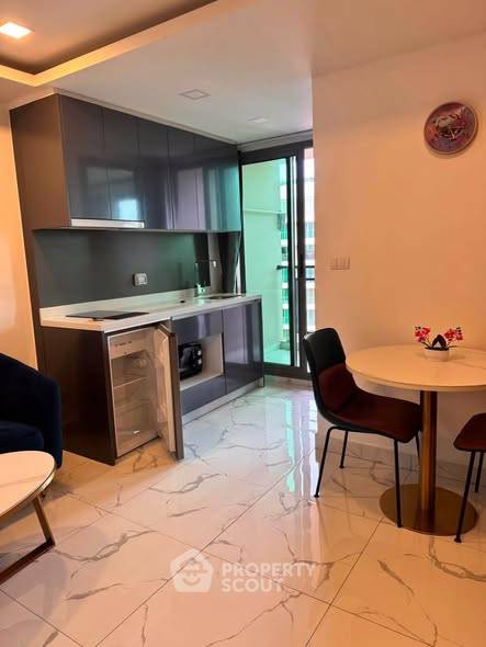 รูป คอนโด 1 ห้องนอนให้เช่า Arcadia Center Suites ย่านพระตำหนัก (ID 3332240) - รูปที่ 4/9