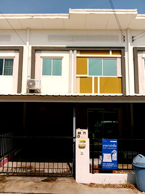 ทาวน์โฮมให้เช่า : RGI094🏡ทาวน์โฮมหน้ากว้าง ฟังก์ชันลงตัว ทำเลกาญจนาฯ–บางบัวทอง เดินทางง่าย ใกล้รถไฟฟ้าสายสีม่วง✨