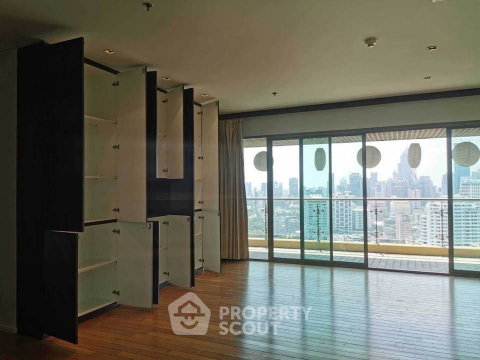 3-BR Condo at The Lakes Bangkok near BTS Asok (ID 3139825)