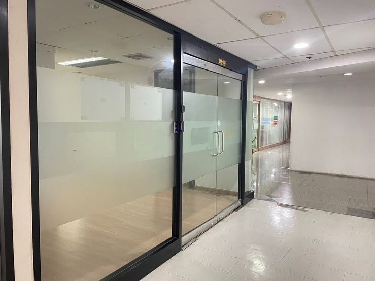 picture #OHR49 Office Space for Rent - 450 THB/sq.m. 📍 Connected to BTS Phaya Thai - 5/8