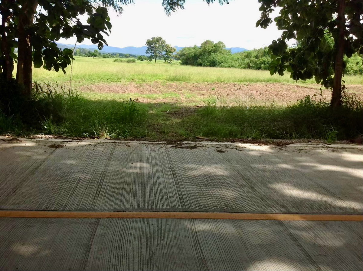 picture Selling land in chiangmai prime location near city - 4/10