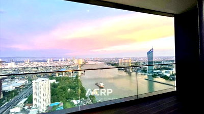 Condos for sale : Super Luxury for sale, Canapaya Residences, 2brs. 2bths. 85 sq.m., facing east direction with river 