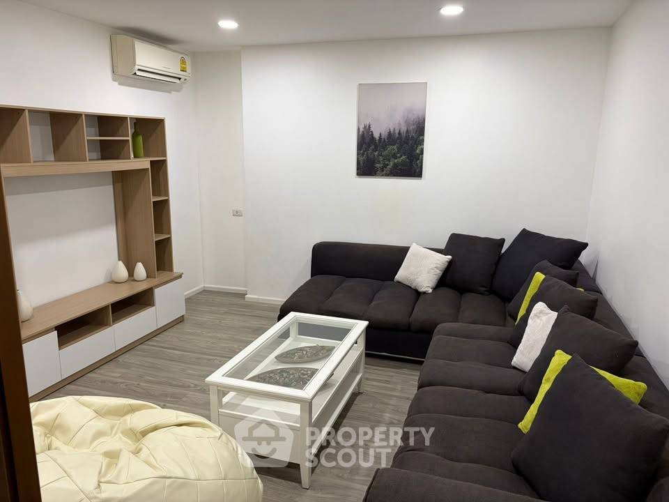 รูป คอนโด 3-ห้องนอน ที่ ทิว ริเวอร์ เพลส คอนโดมิเนียม ใกล้ MRT สิรินธร (ID 3081347) - รูปที่ 18/27